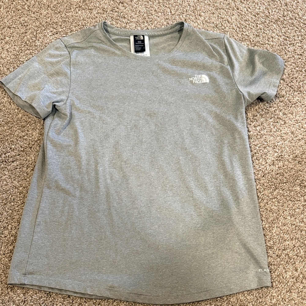 The North Face Women's Light Gray Short Sleeve Tee